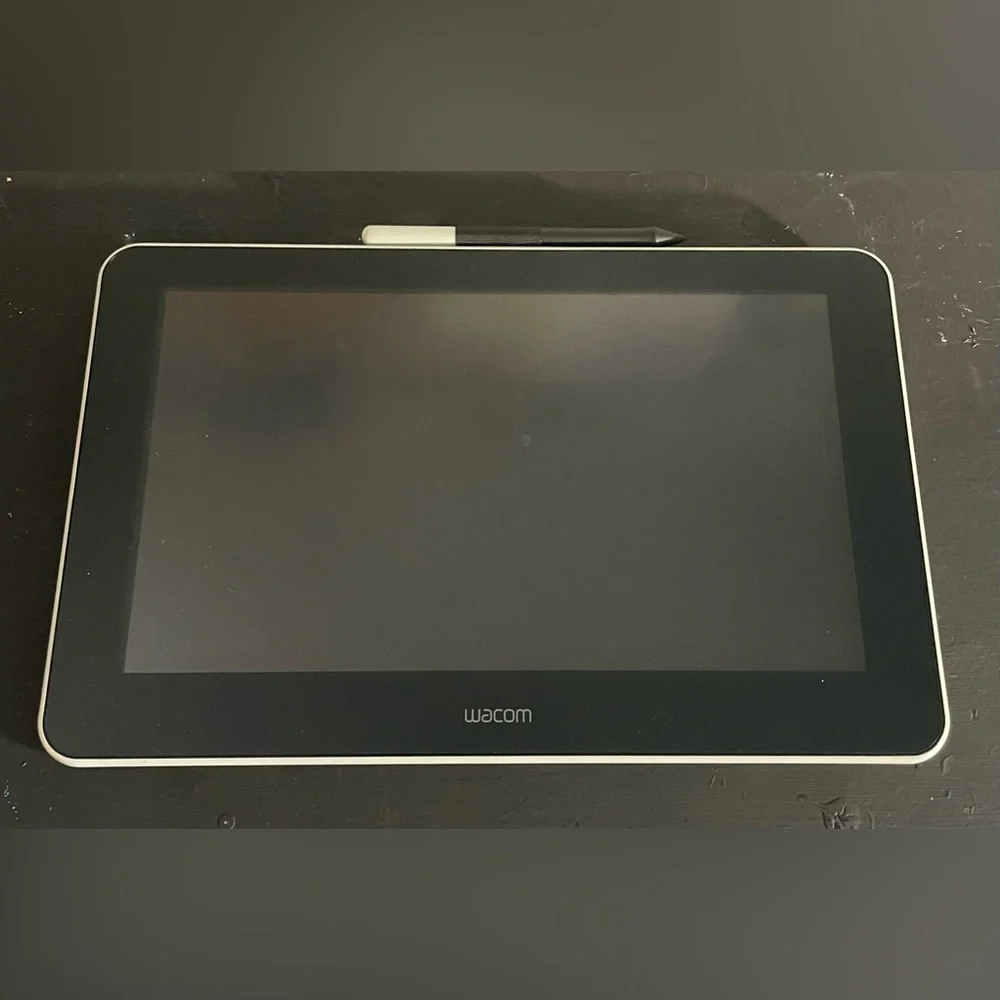 Wacom One Display Drawing Tablet - Picture 3 of 3